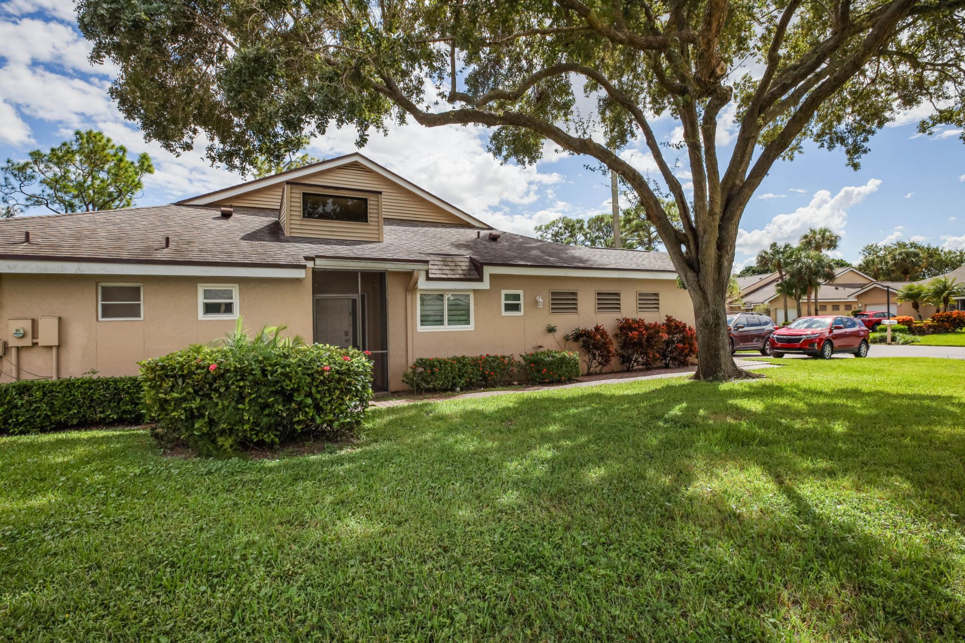6827 Fountains Circle, Lake Worth, FL 33467 Photo