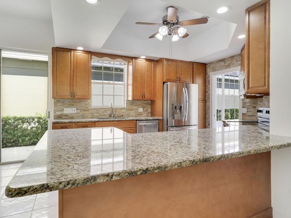 220 NW Bentley Circle, Port St. Lucie, FL 34986