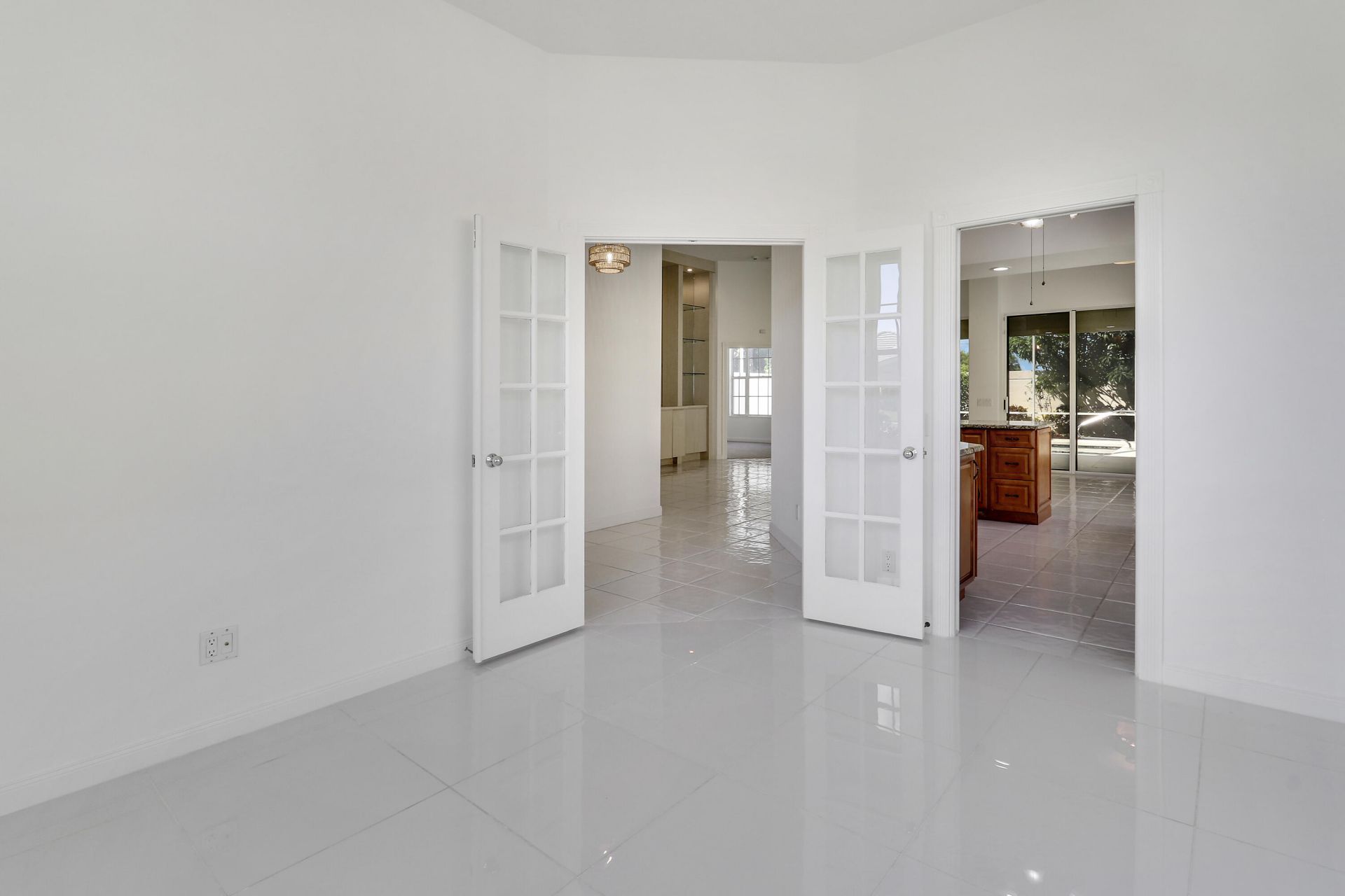 220 NW Bentley Circle, Port Saint Lucie, FL 34986 Photo