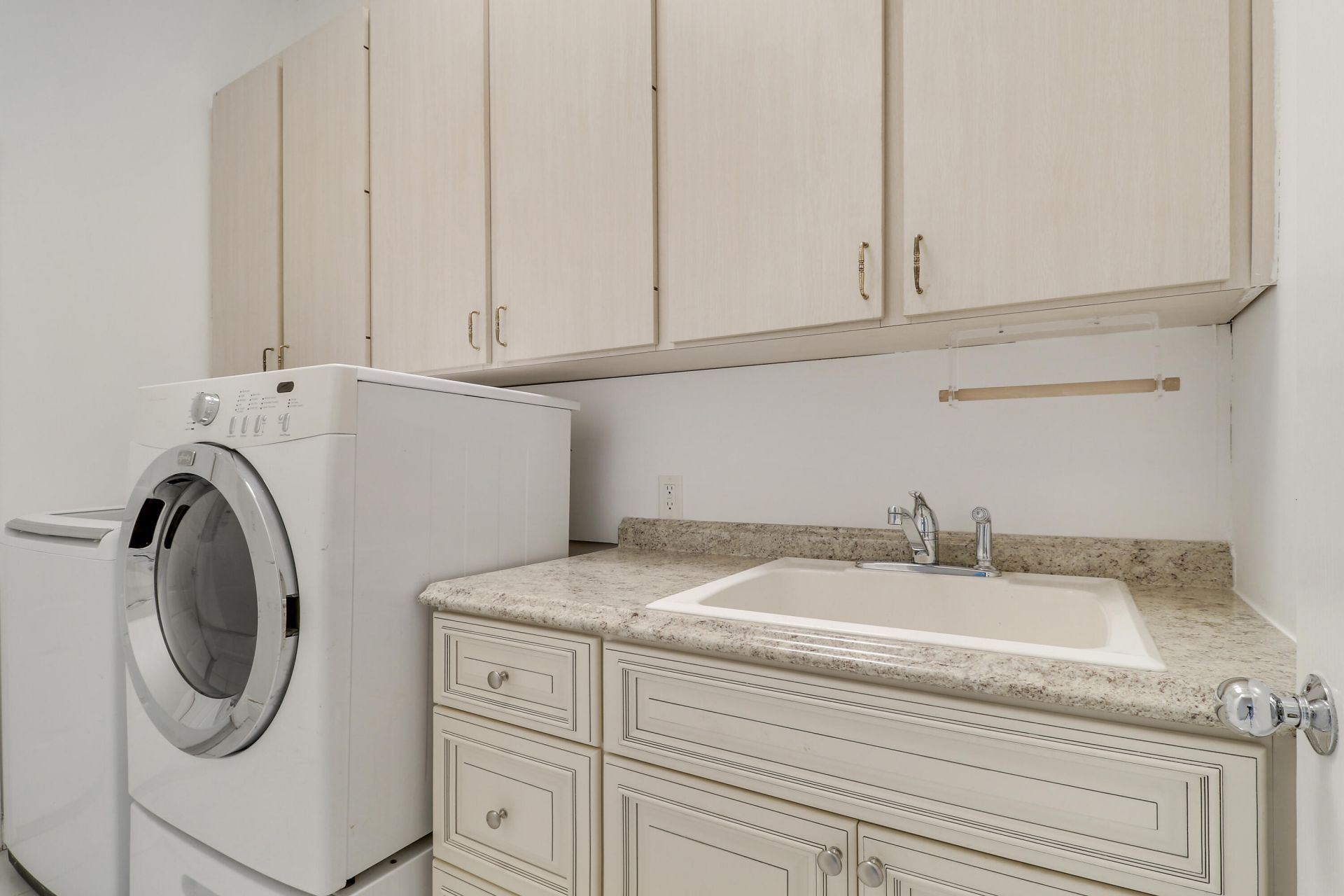 220 NW Bentley Circle, Port Saint Lucie, FL 34986 Photo