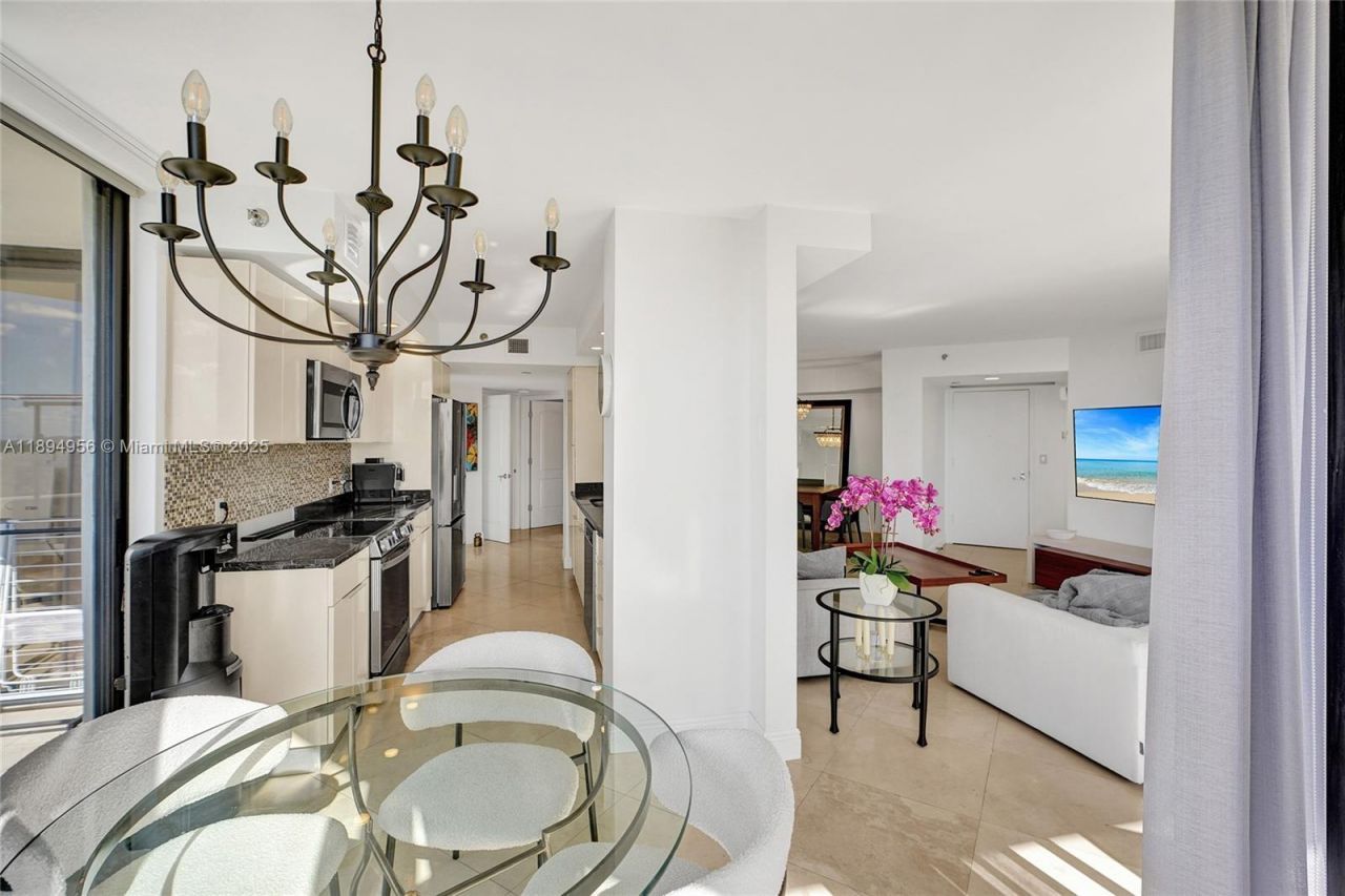 1000 E Island Blvd, Unit 1403, Aventura, FL 33160 Photo