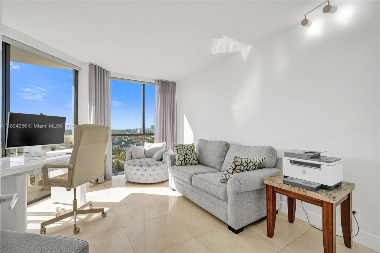 1000 E Island Blvd, Unit 1403, Aventura, FL 33160 Photo