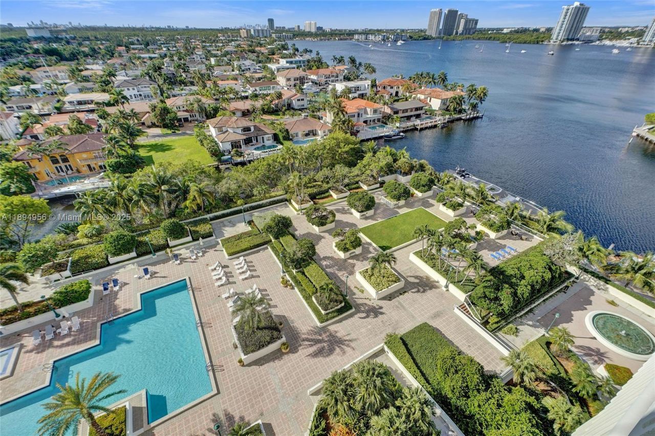 1000 E Island Blvd, Unit 1403, Aventura, FL 33160 Photo
