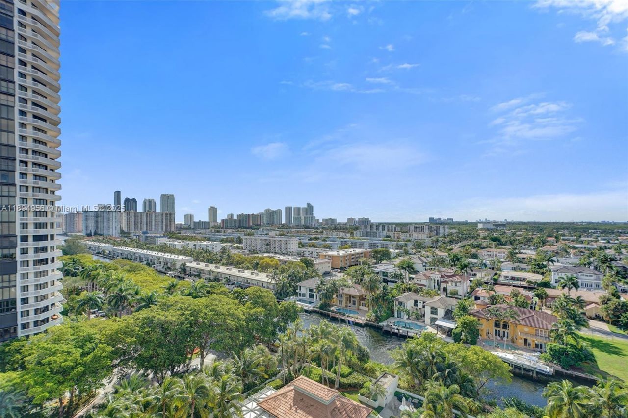 1000 E Island Blvd, Unit 1403, Aventura, FL 33160 Photo
