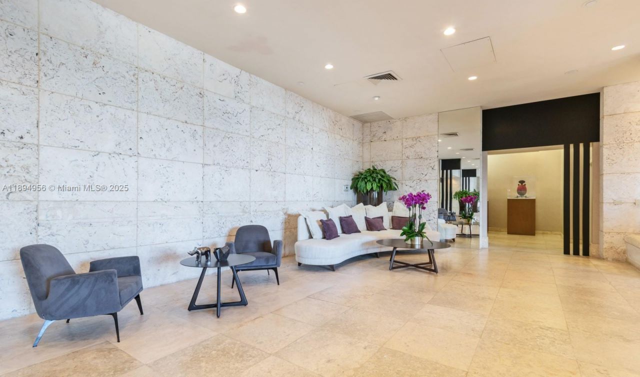1000 E Island Blvd, Unit 1403, Aventura, FL 33160 Photo