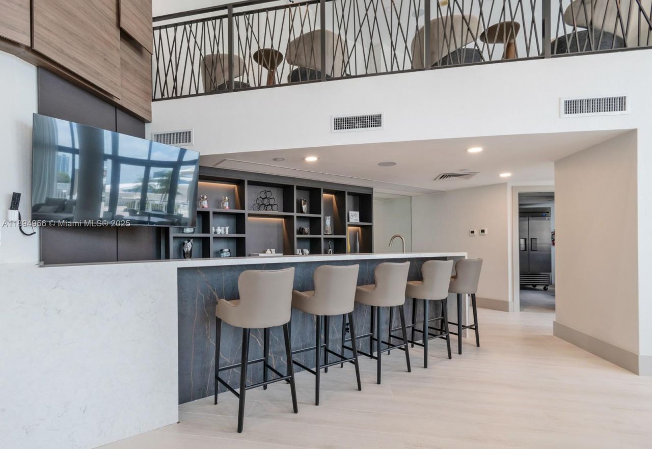 1000 E Island Blvd, Unit 1403, Aventura, FL 33160 Photo