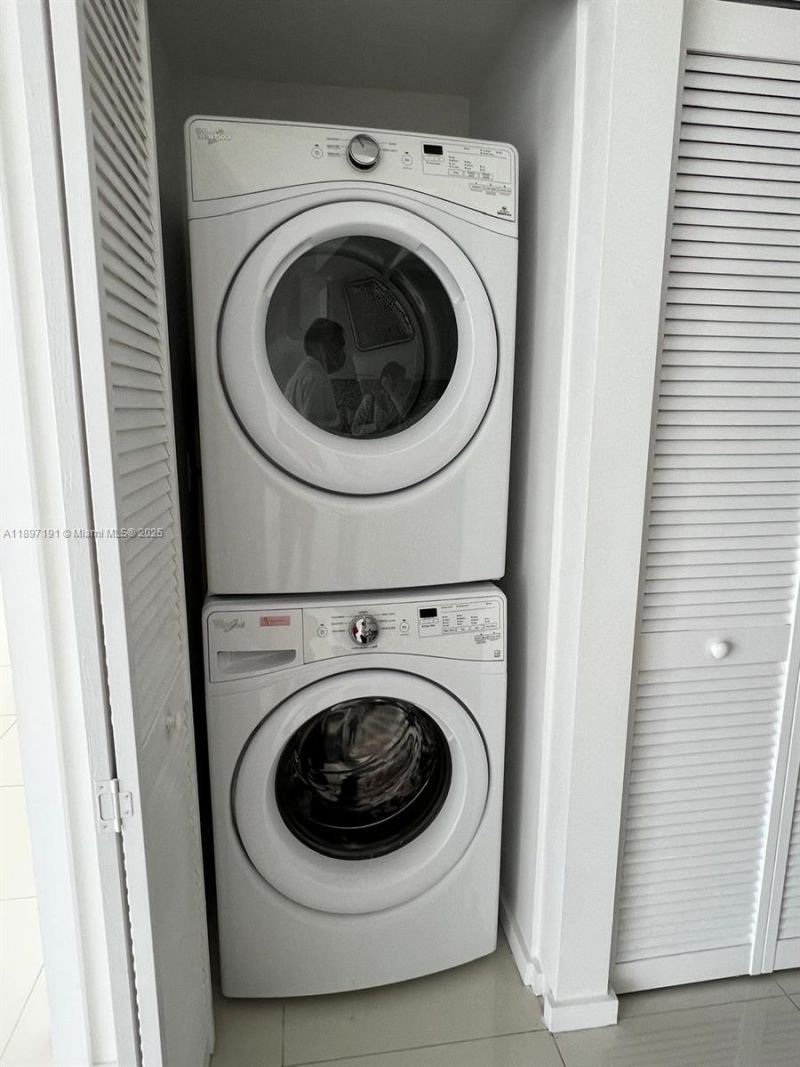 5300 Paseo Blvd, Unit 1905, Doral, FL 33166 Photo