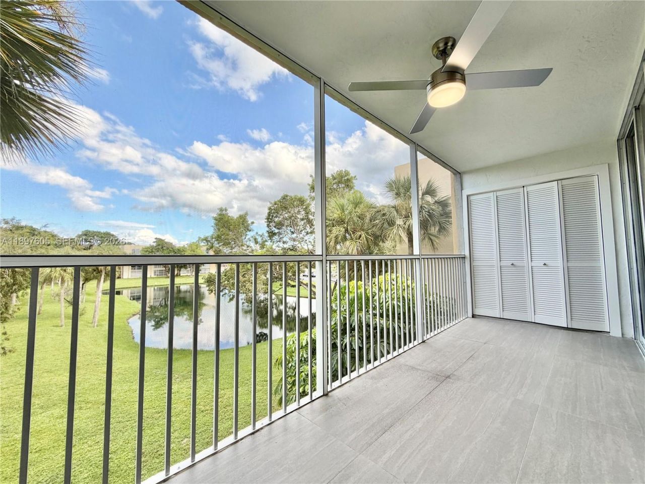 3361 NW 47th Ter, Unit 329, Lauderdale Lakes, FL 33319 Photo