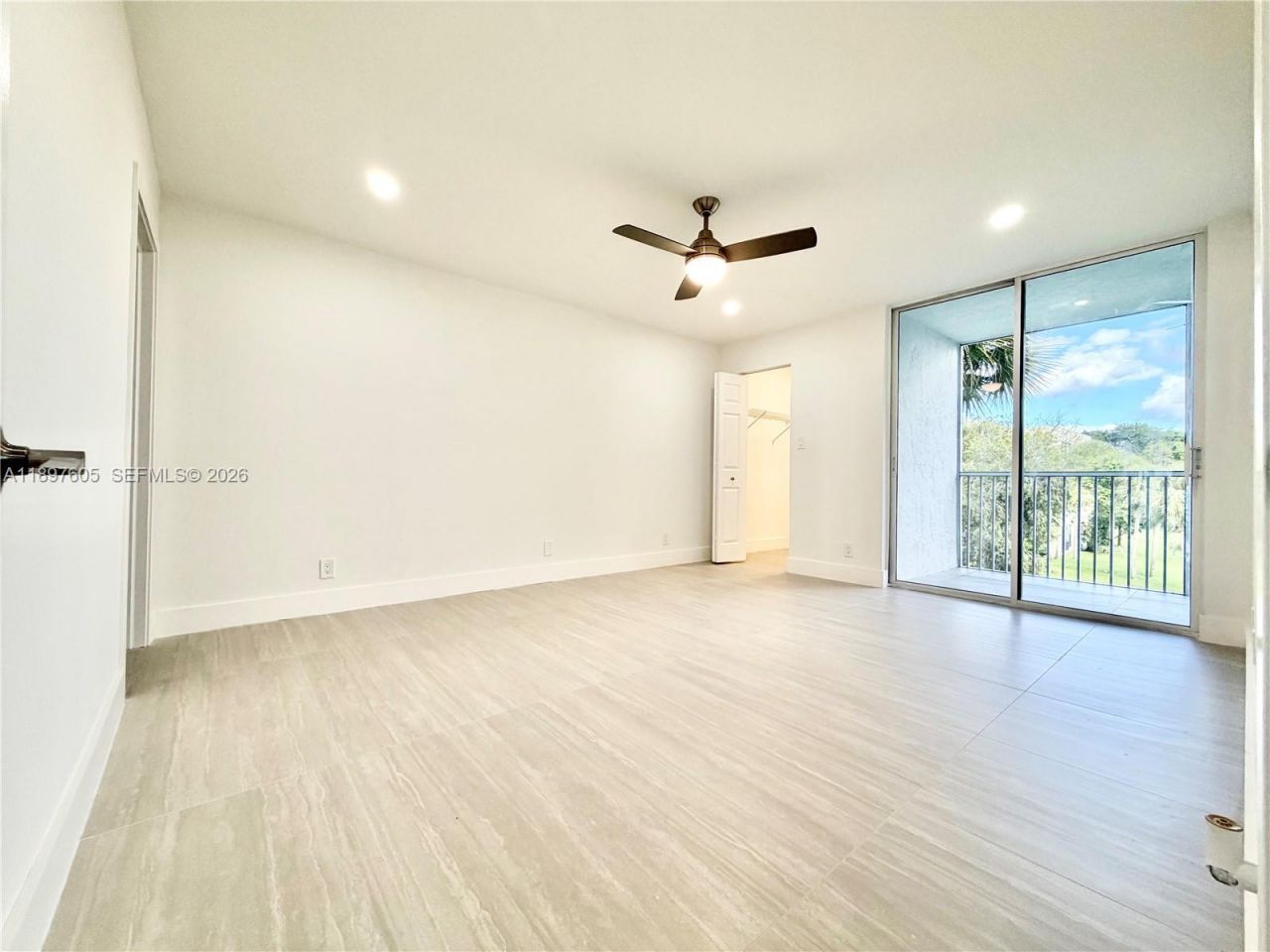 3361 NW 47th Ter, Unit 329, Lauderdale Lakes, FL 33319 Photo