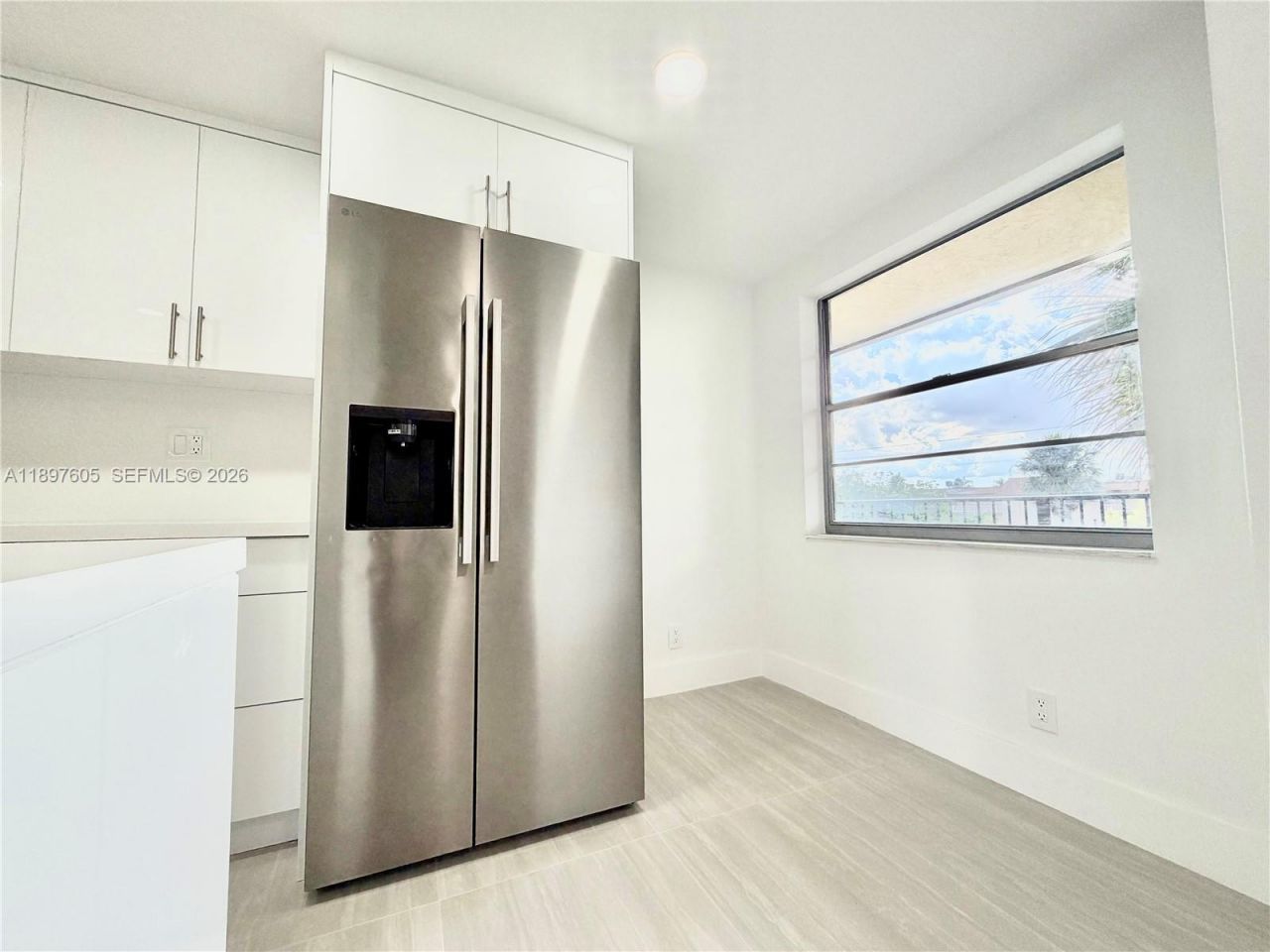 3361 NW 47th Ter, Unit 329, Lauderdale Lakes, FL 33319 Photo