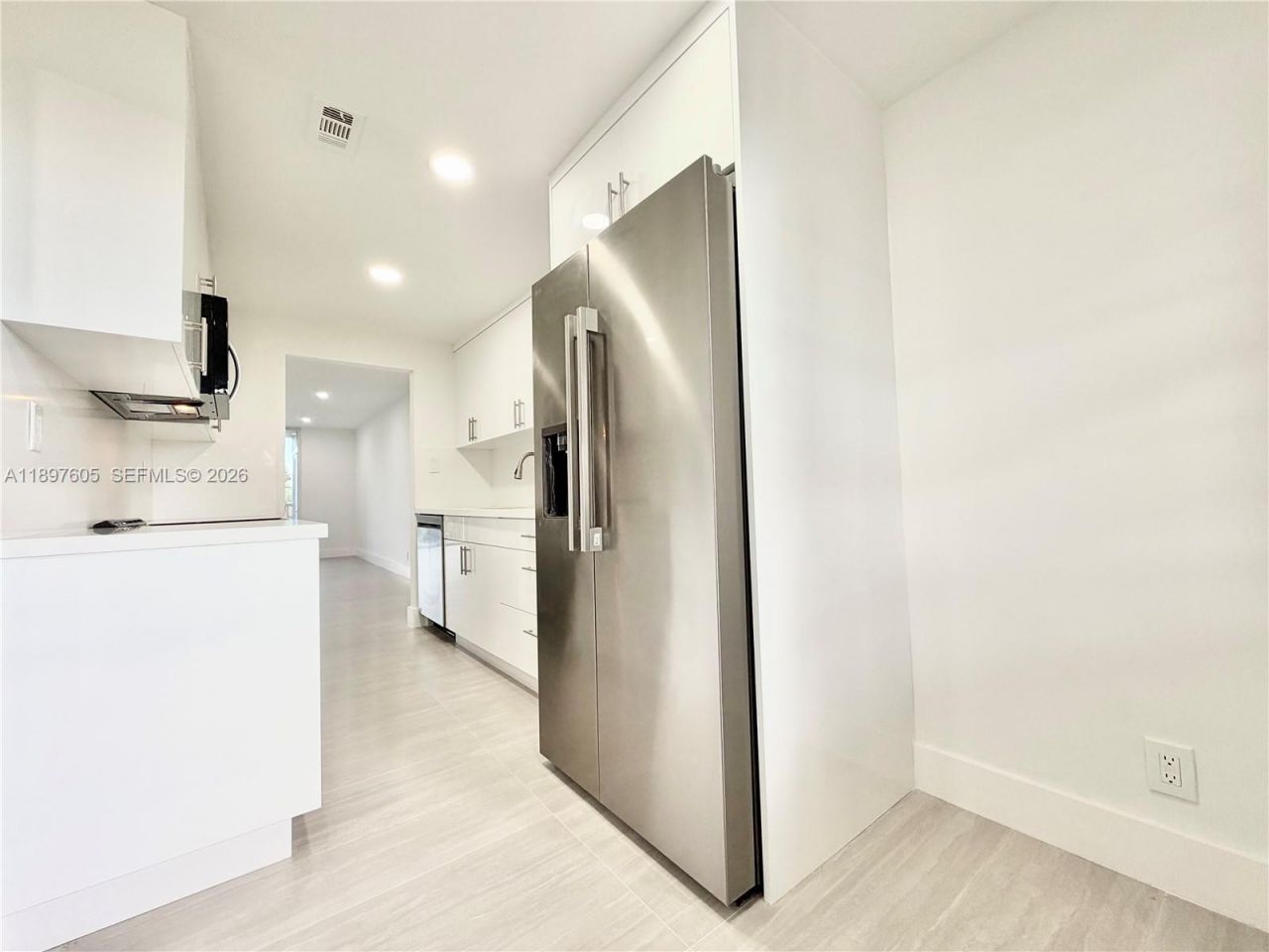 3361 NW 47th Ter, Unit 329, Lauderdale Lakes, FL 33319 Photo