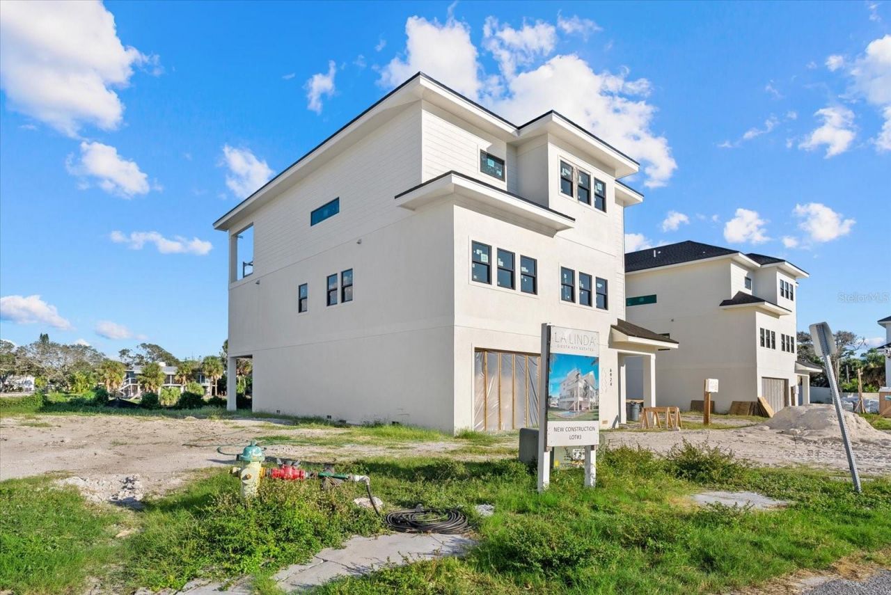 6913 Bochi Circle, Sarasota, FL 34242 Photo