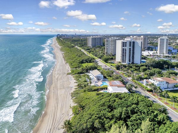 4746 S Ocean Boulevard, Unit 6, Highland Beach, FL 33487