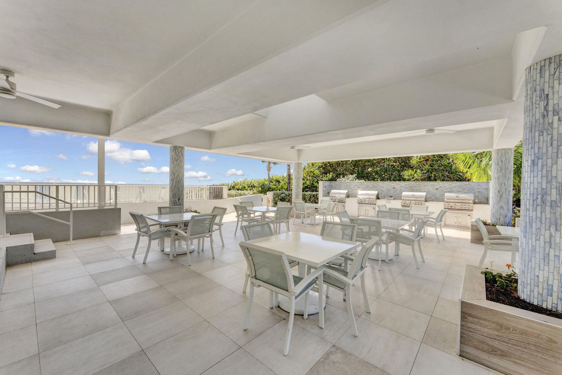 4746 S Ocean Boulevard, Unit 6, Highland Beach, FL 33487 Photo