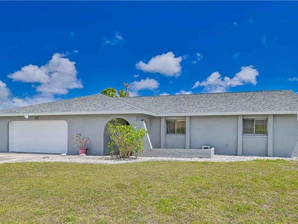 3819 SE 2nd AVE, CAPE CORAL, FL 33904