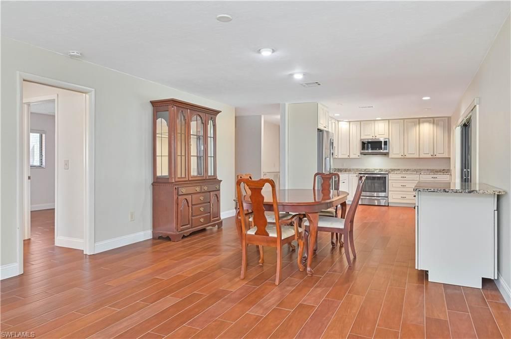 3819 SE 2nd Ave, Cape Coral, FL 33904 Photo