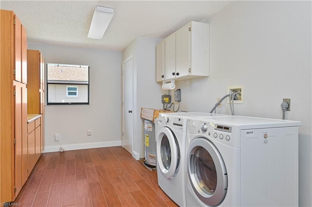 3819 SE 2nd Ave, Cape Coral, FL 33904 Photo