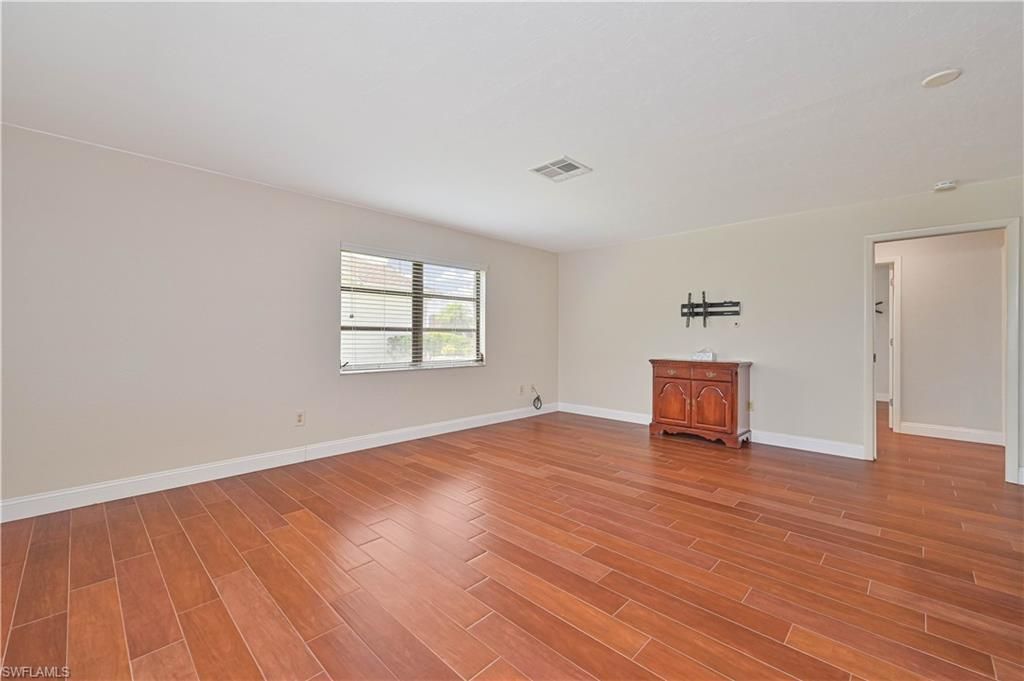 3819 SE 2nd Ave, Cape Coral, FL 33904 Photo