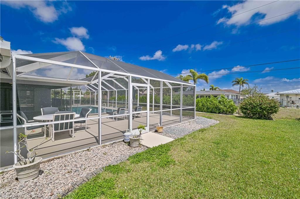 3819 SE 2nd Ave, Cape Coral, FL 33904 Photo