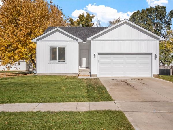 402 E 2nd Street, Woodward, IA 50276