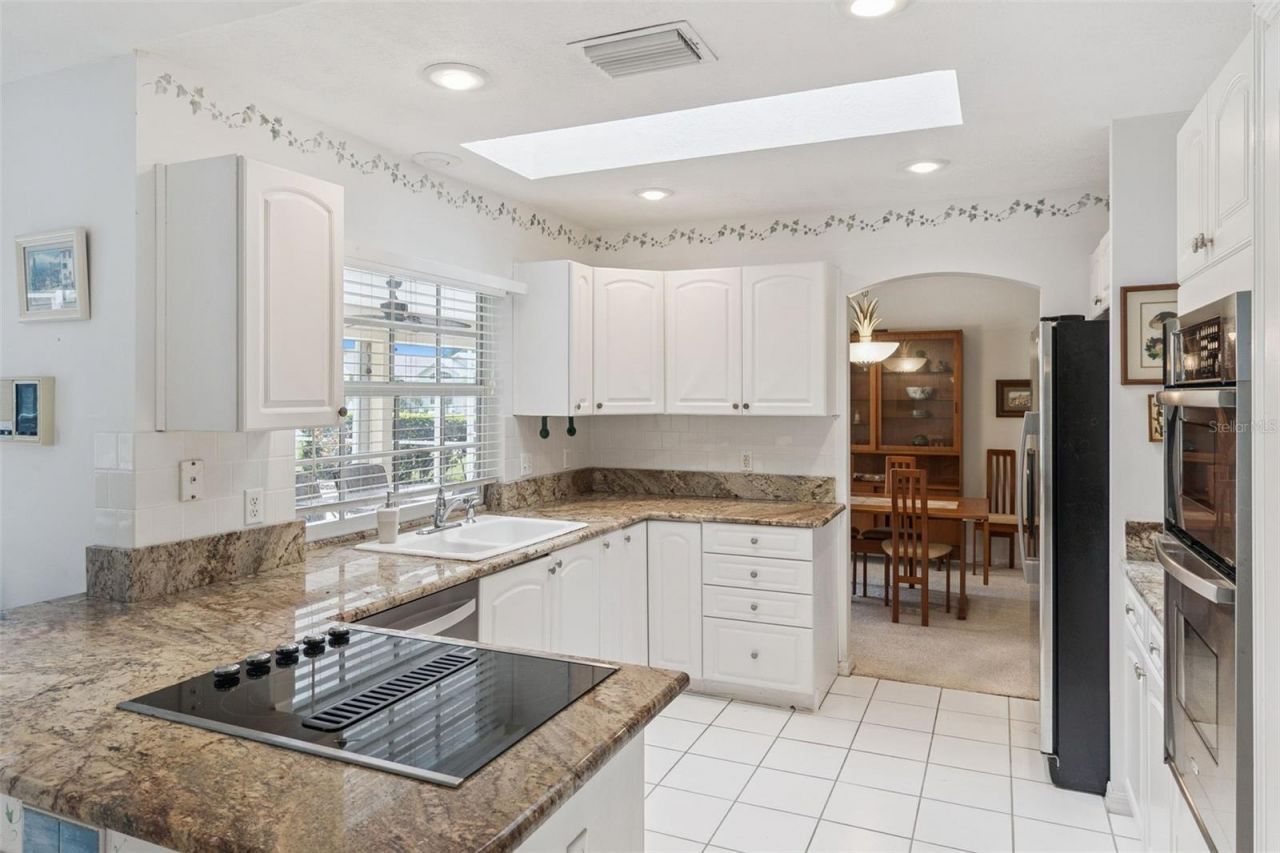 6816 Frost Terrace, Port Saint Lucie, FL 34952 Photo