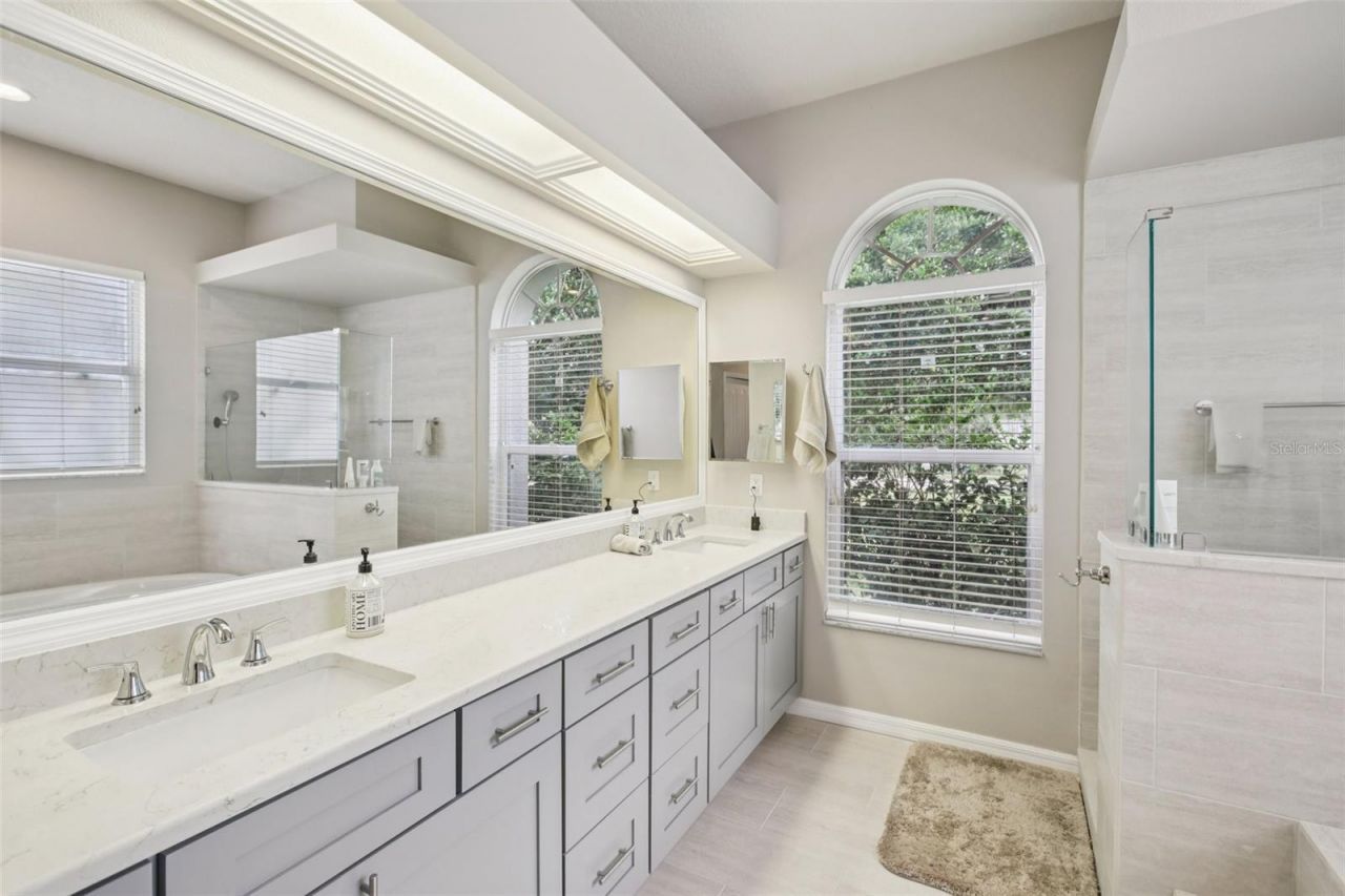 2903 Mossy Timber Trail, Valrico, FL 33596 Photo