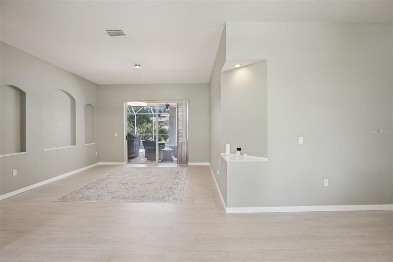 2903 Mossy Timber Trail, Valrico, FL 33596 Photo