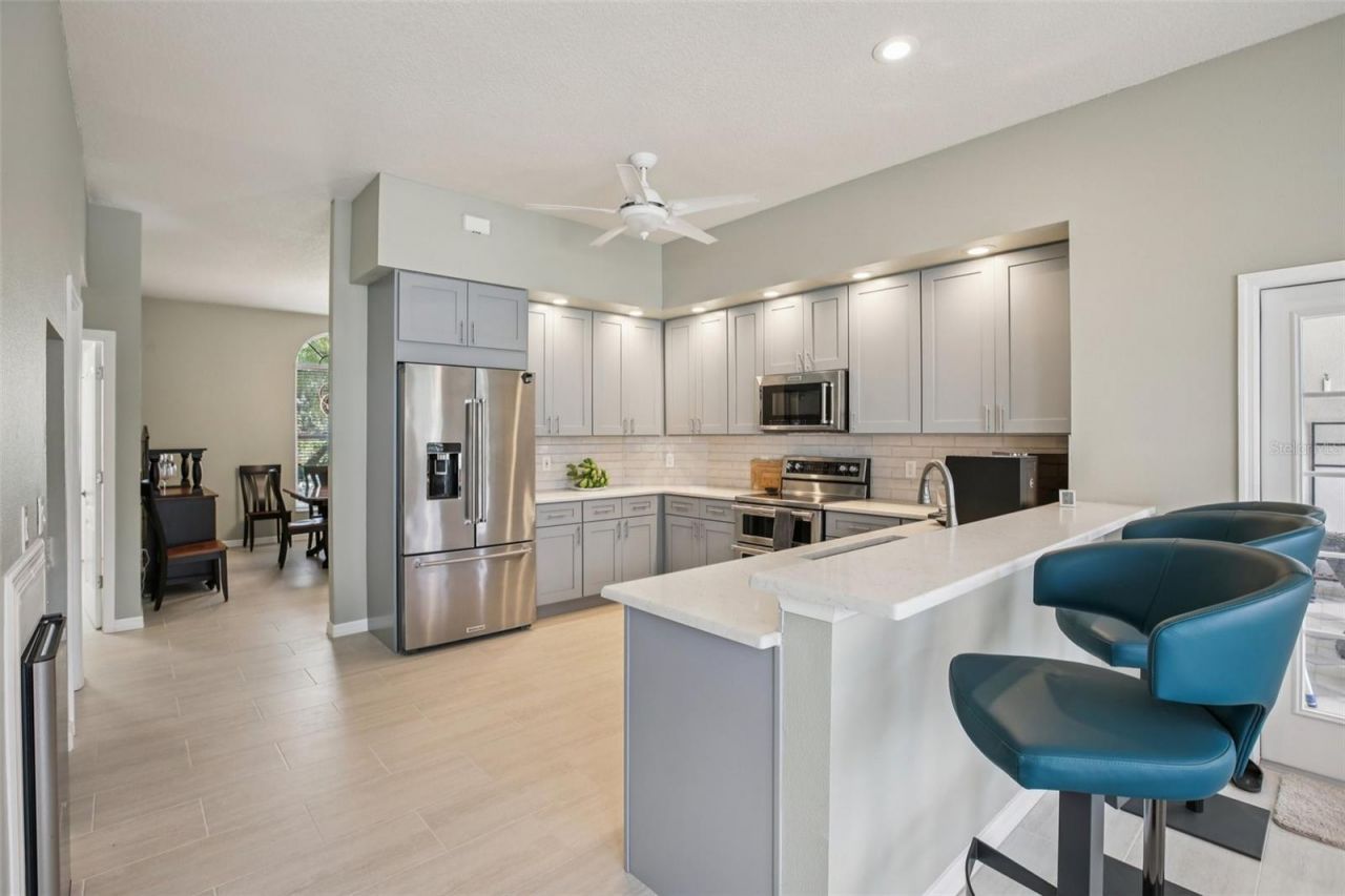 2903 Mossy Timber Trail, Valrico, FL 33596 Photo