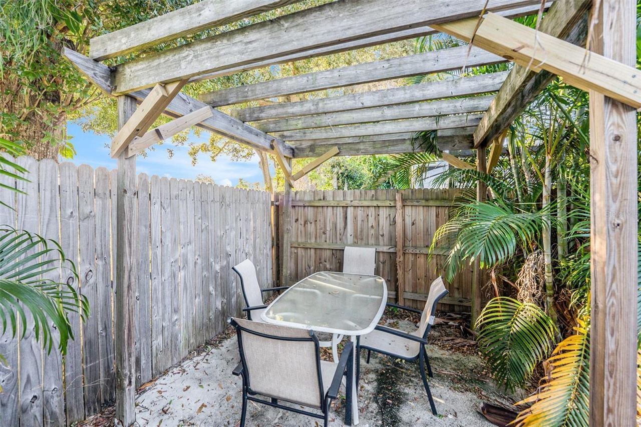 11169 111th Way, Largo, FL 33778 Photo