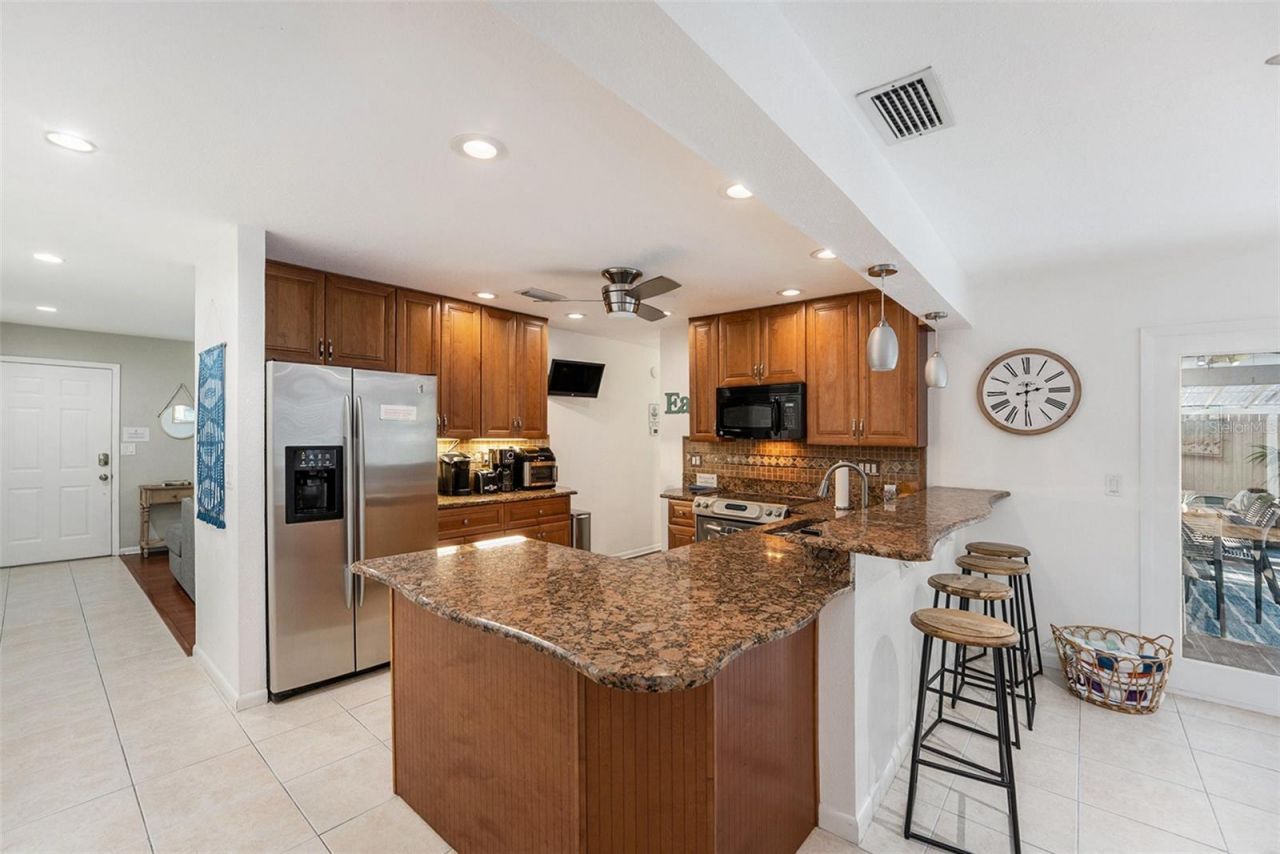 11169 111th Way, Largo, FL 33778 Photo