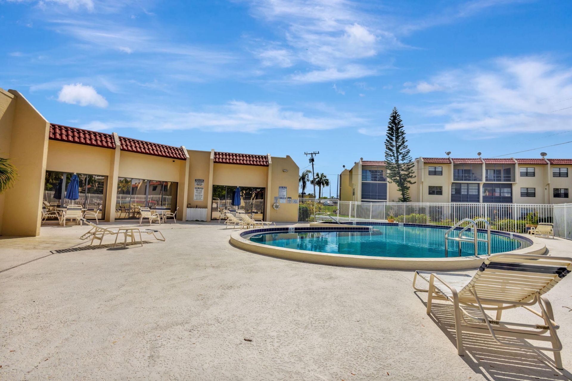 2050 SE Oleander Boulevard, Unit 2106, Fort Pierce, FL 34950 Photo