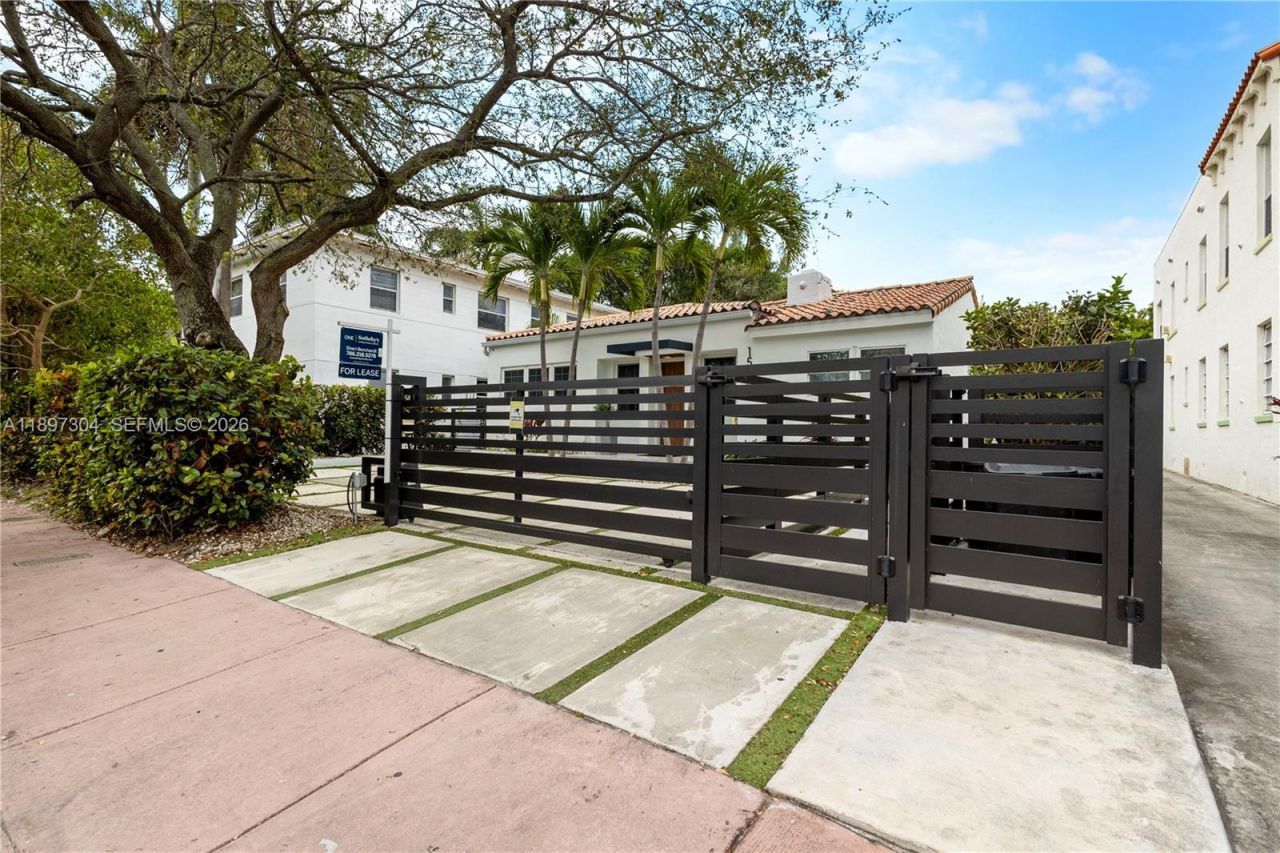 1544 Michigan Ave, Miami Beach, FL 33139 Photo