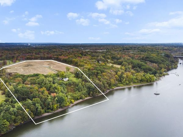 47 Bronk Road, Selkirk, NY 12158