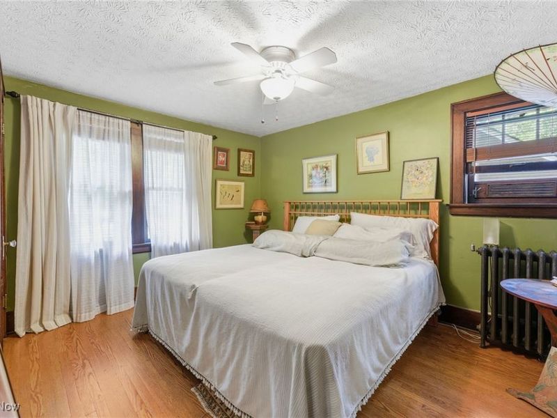 557 Letchworth Drive, Akron, OH 44303 Photo 12