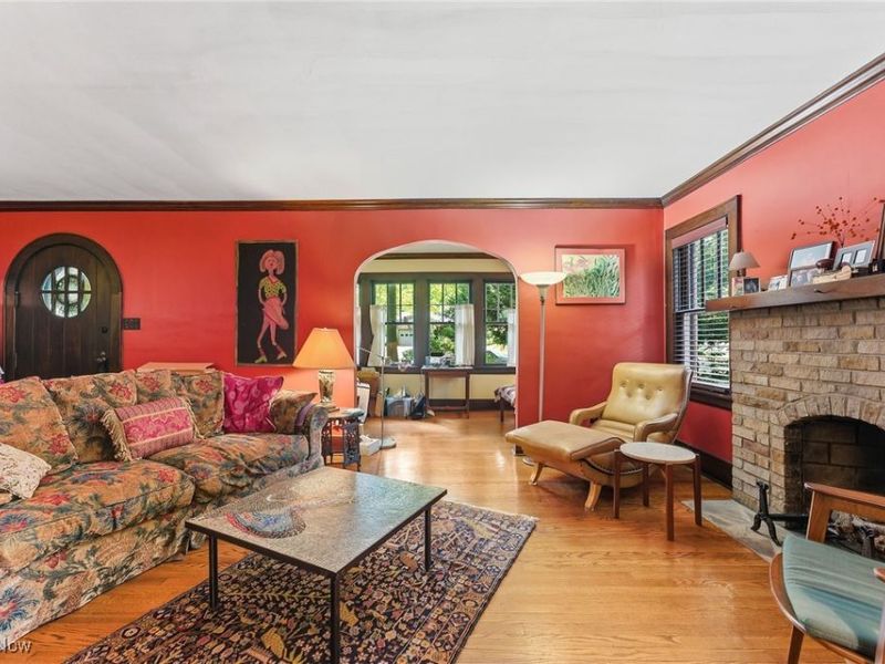 557 Letchworth Drive, Akron, OH 44303 Photo 3