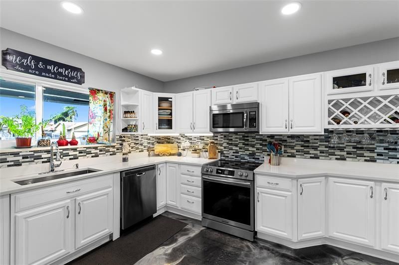 4770 SW 57th Terrace, Davie, FL 33314 Photo