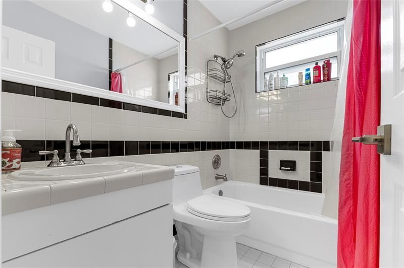 4770 SW 57th Terrace, Davie, FL 33314 Photo