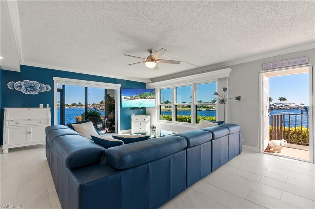 1929 SE 40th Ter, Unit 2, Cape Coral, FL 33904 Photo