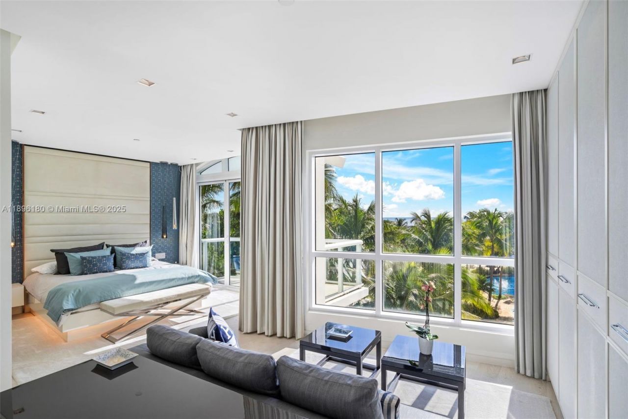 50 S Pointe Dr, Unit TWN7, Miami Beach, FL 33139 Photo
