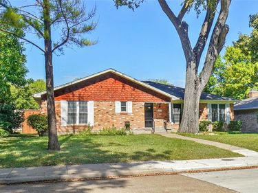 7329 Dalewood Lane, Dallas, TX 75214