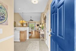 6253 Catalina Dr. photo 4