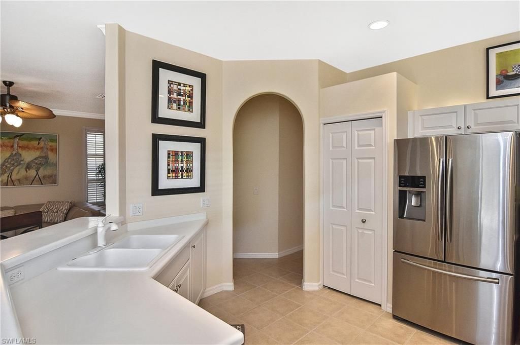 8156 Woodridge Pointe Dr, Fort Myers, FL 33912 Photo