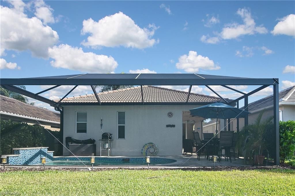 8156 Woodridge Pointe Dr, Fort Myers, FL 33912 Photo