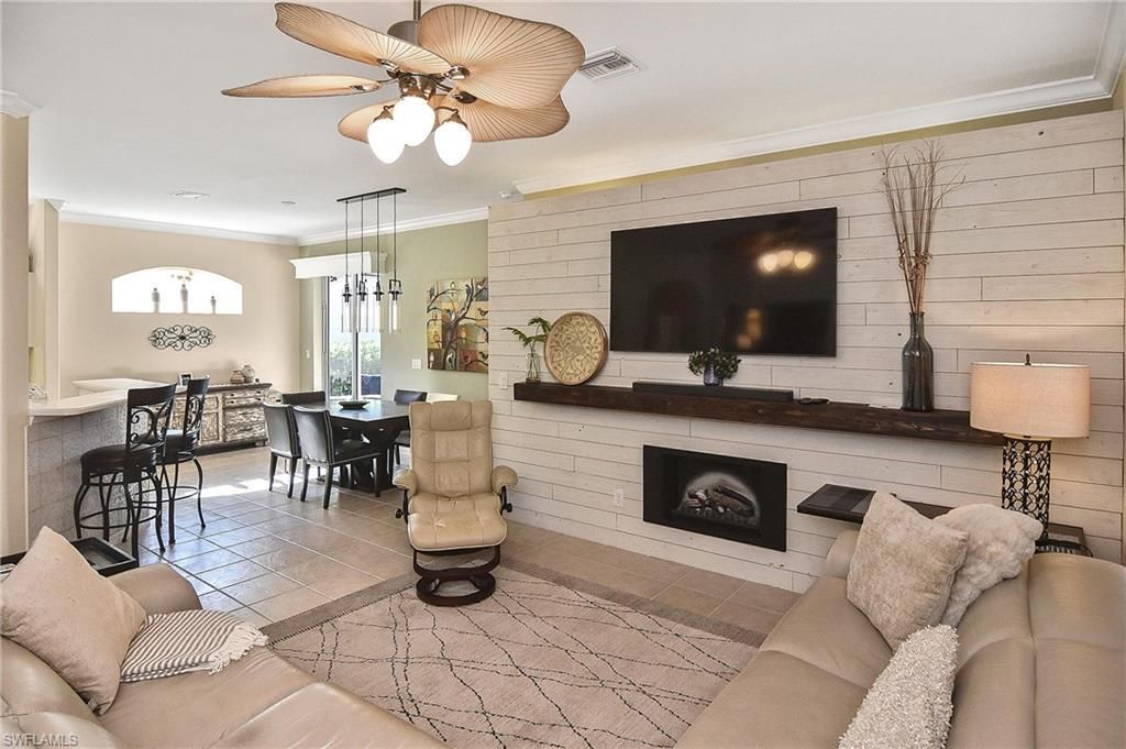 8156 Woodridge Pointe Dr, Fort Myers, FL 33912 Photo