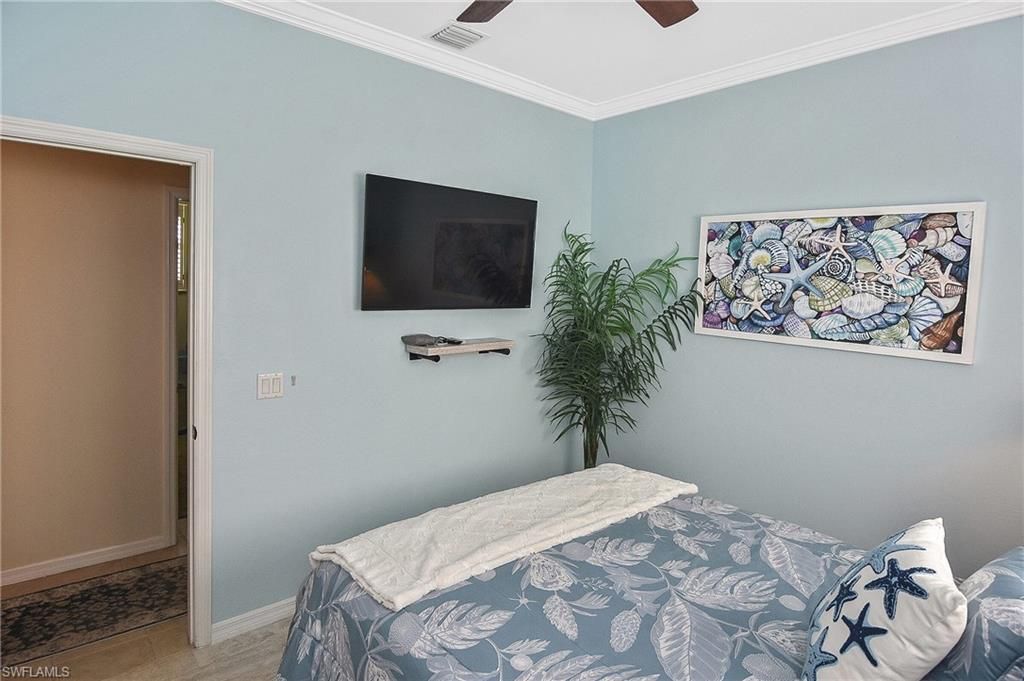 8156 Woodridge Pointe Dr, Fort Myers, FL 33912 Photo