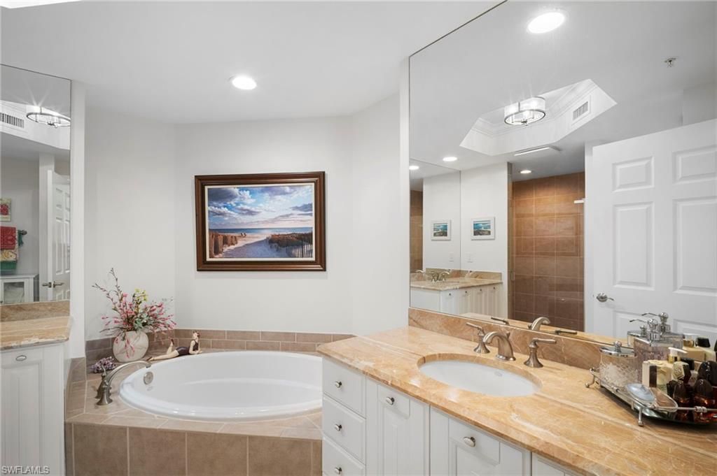 4761 West Bay Blvd, Unit 202, Estero, FL 33928 Photo