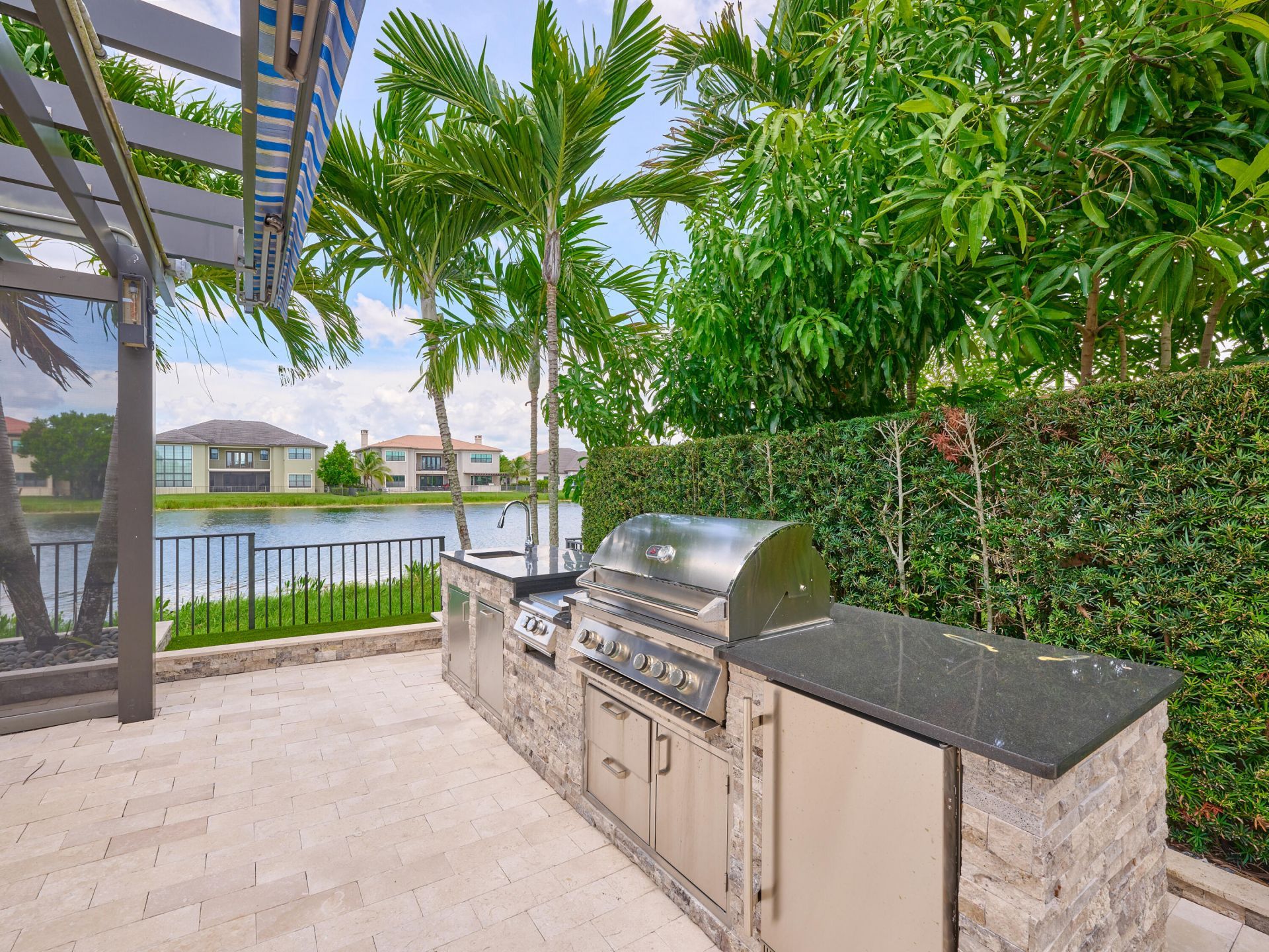 8965 Watercrest Circle E, Parkland, FL 33076 Photo