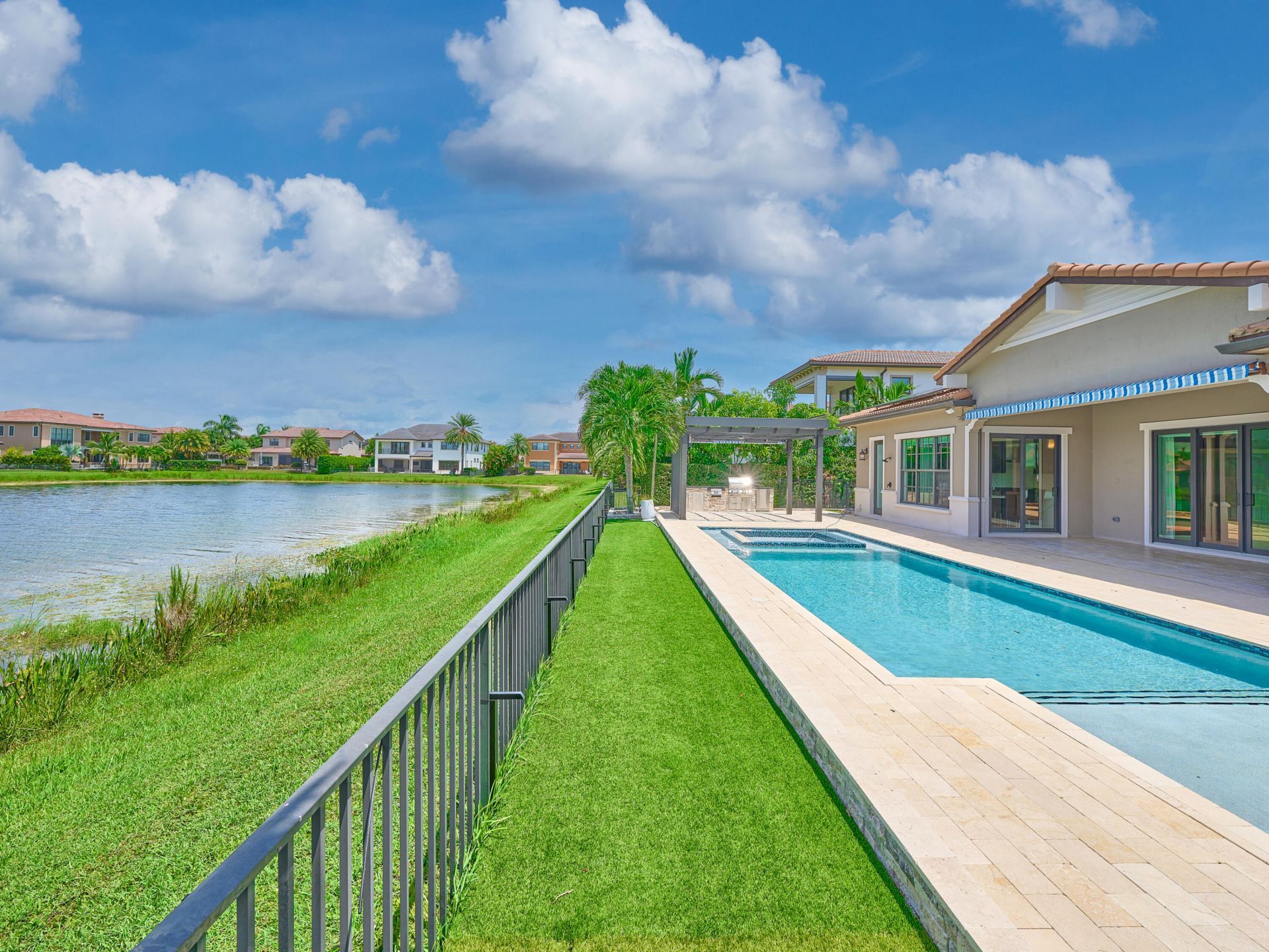8965 Watercrest Circle E, Parkland, FL 33076 Photo