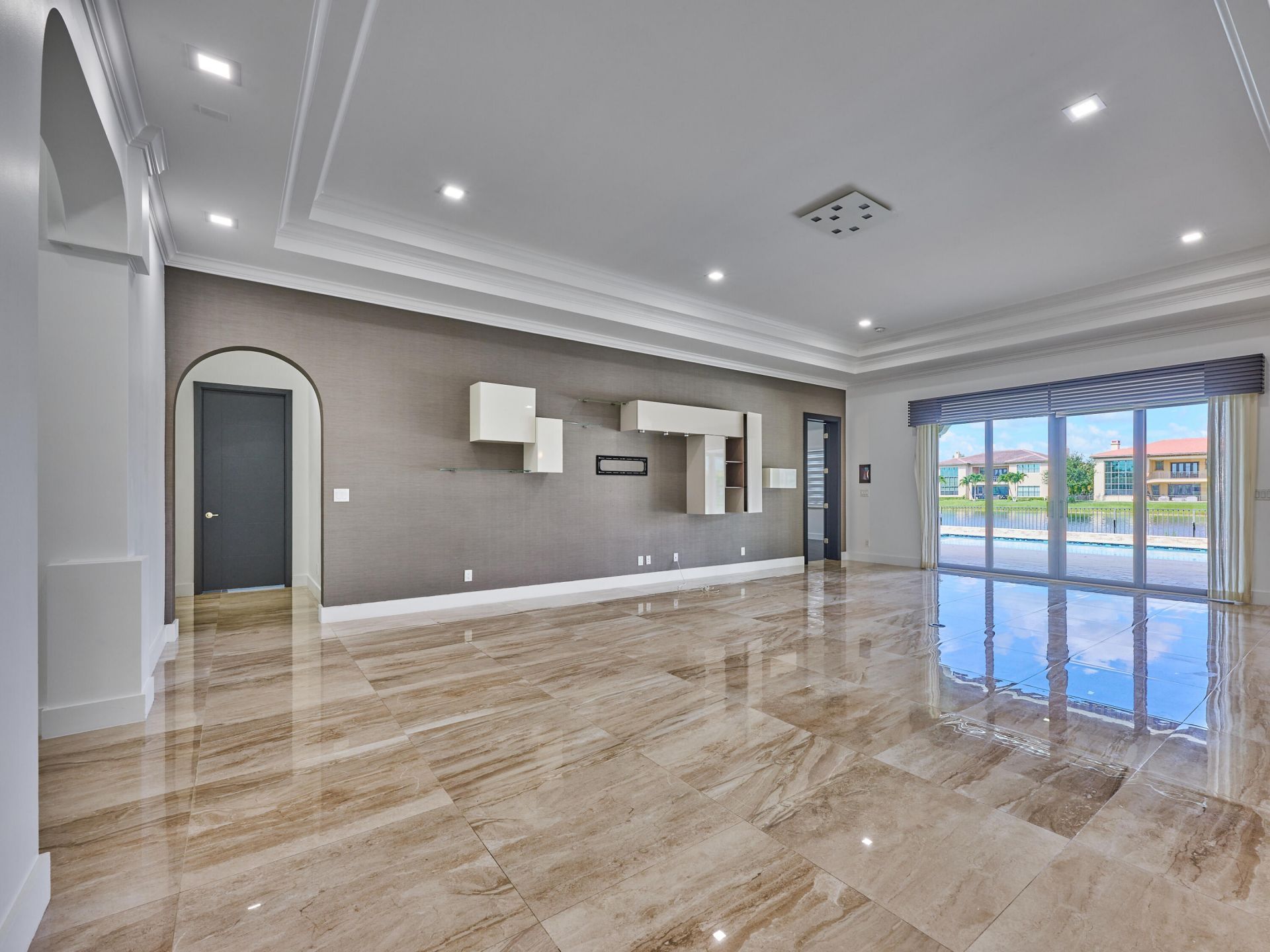 8965 Watercrest Circle E, Parkland, FL 33076 Photo