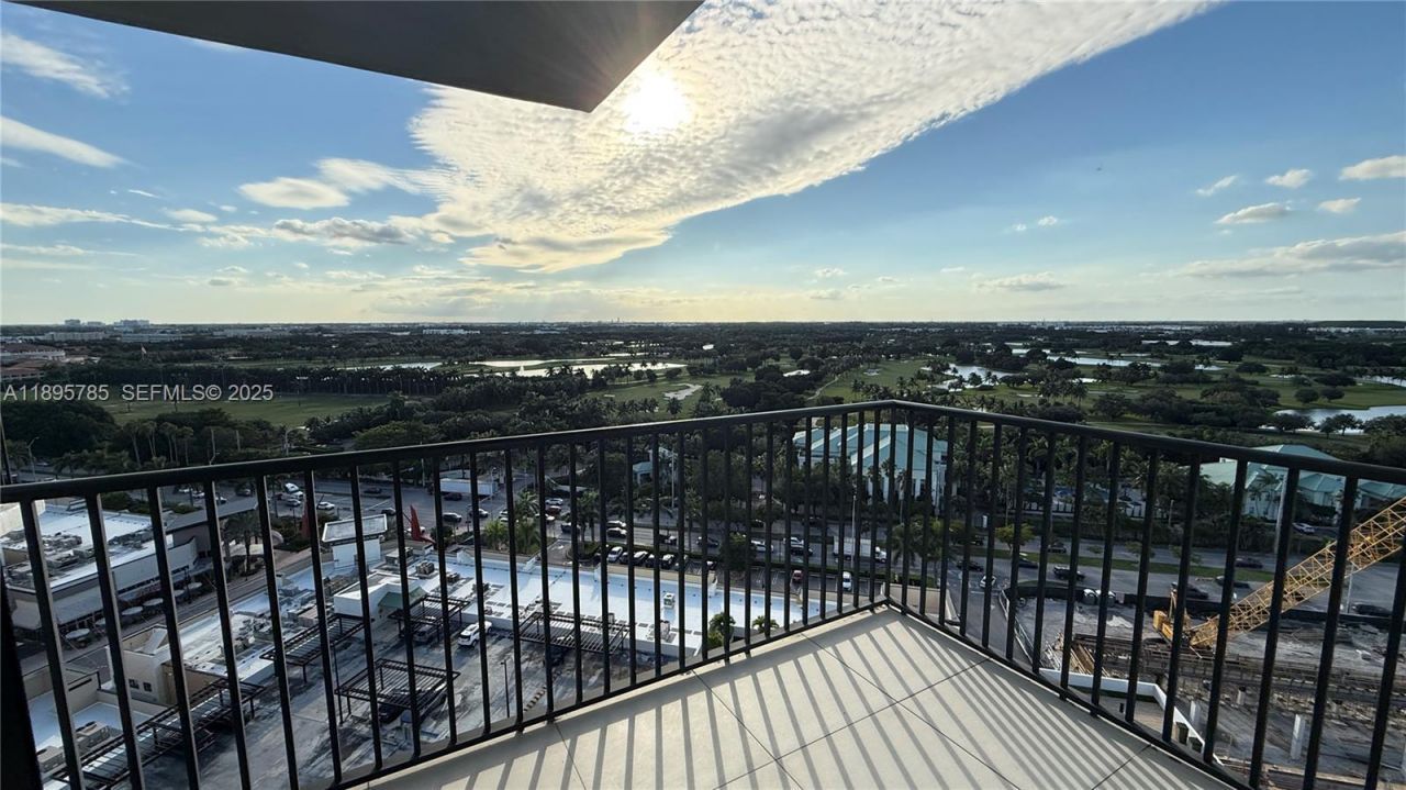 5300 Paseo Blvd, Unit 1510, Doral, FL 33166 Photo